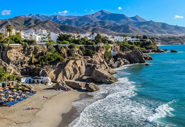 El Capistrano Village Spacious Home, Large Terrace Nerja Εξωτερικό φωτογραφία
